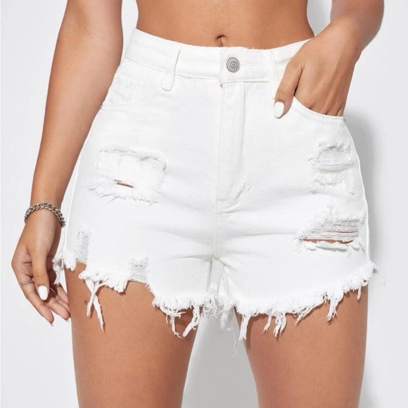 White jean shorts - new - Picture 1 of 1